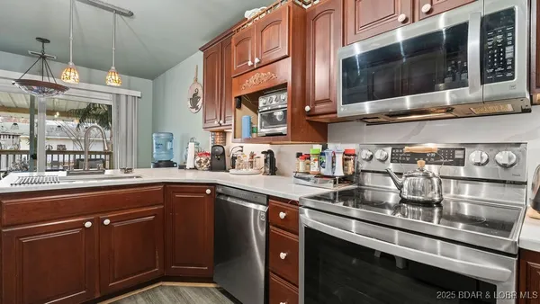 $310,000 | 207 Franklin Avenue, Eldon, MO 65026