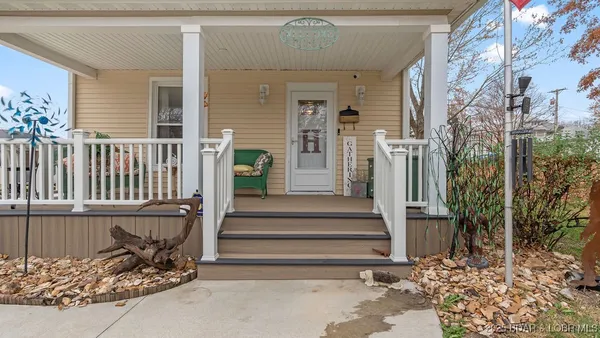 $310,000 | 207 Franklin Avenue, Eldon, MO 65026