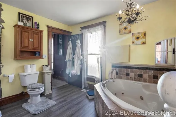 $310,000 | 207 Franklin Avenue, Eldon, MO 65026