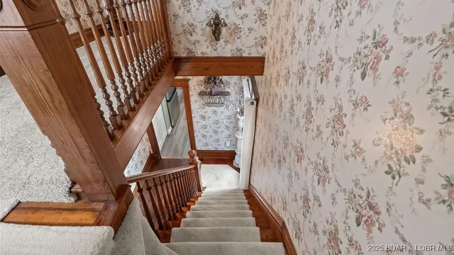 $310,000 | 207 Franklin Avenue, Eldon, MO 65026