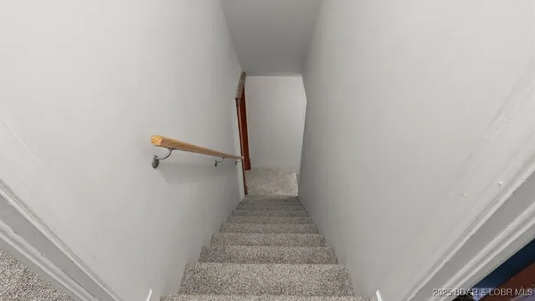 $310,000 | 207 Franklin Avenue, Eldon, MO 65026