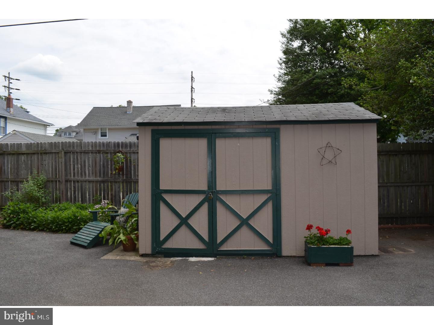 293 Jefferson Street Carneys Point, NJ 08069 - Photo 17 of 19