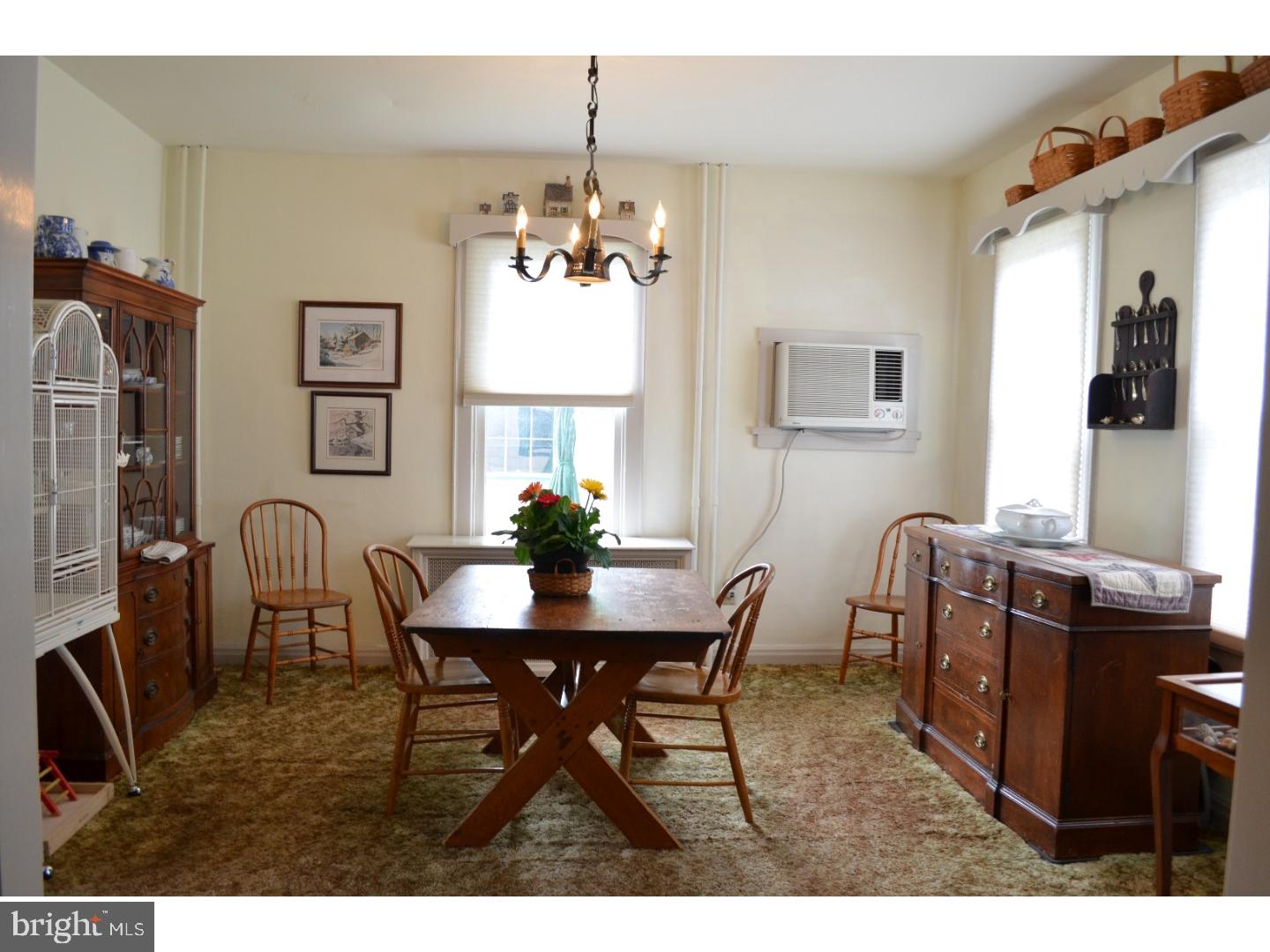 293 Jefferson Street Carneys Point, NJ 08069 - Photo 8 of 19