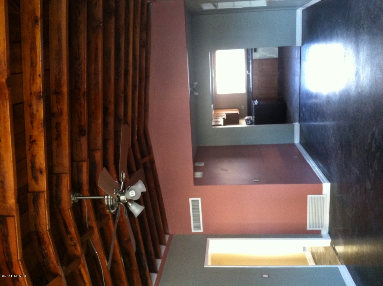 4124 East Almeria Road Phoenix, AZ 85008 - Photo 2 of 5 Family room