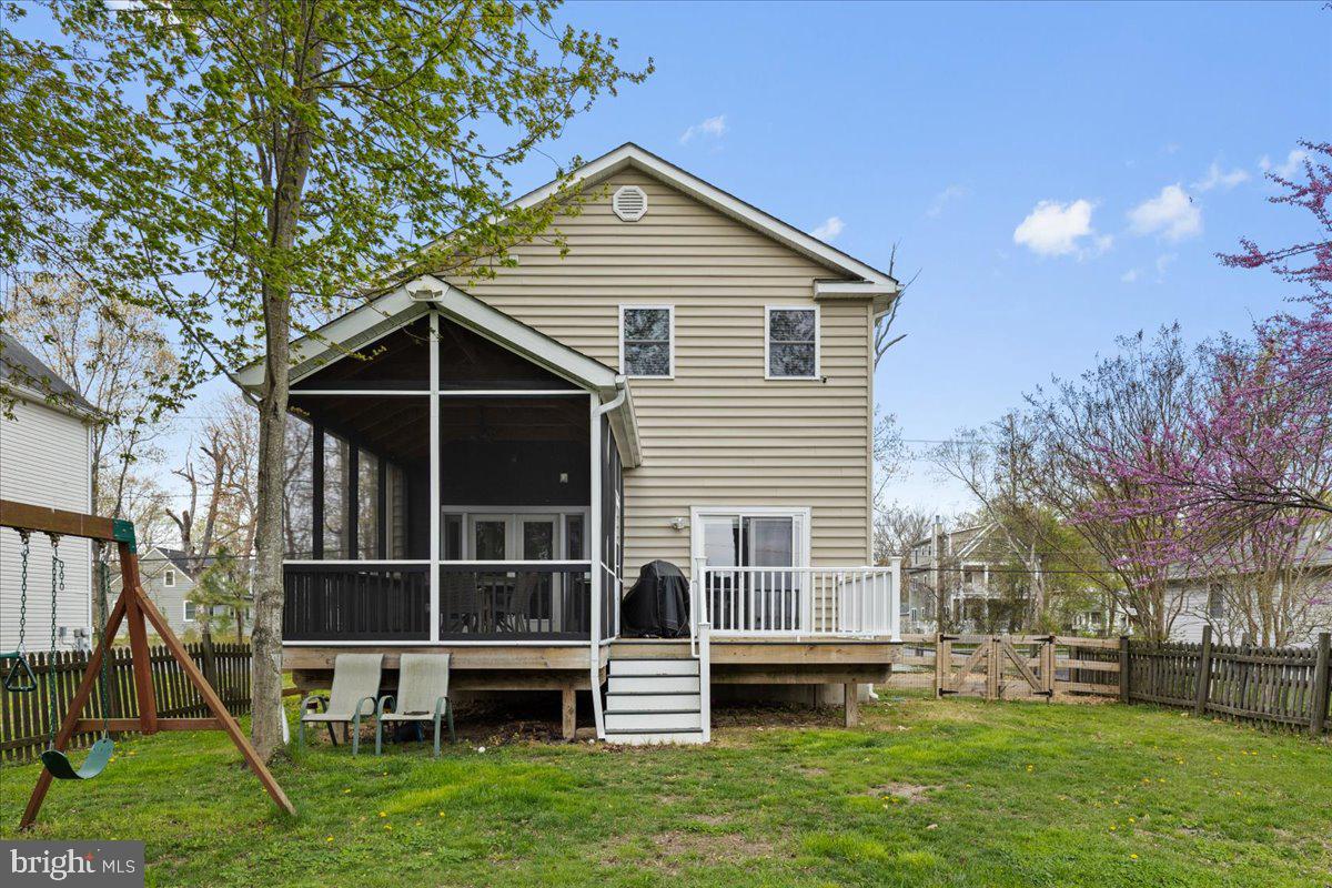 1066 Walnut Avenue North Beach, MD 20714 - Photo 49 of 69 Back of the house