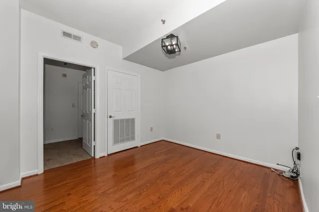 $329,999 | 940 Astern Way, Unit 102A, Annapolis, MD 21401