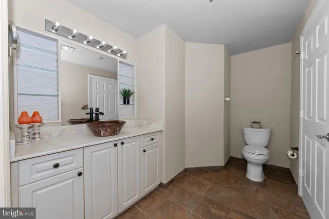 $329,999 | 940 Astern Way, Unit 102A, Annapolis, MD 21401