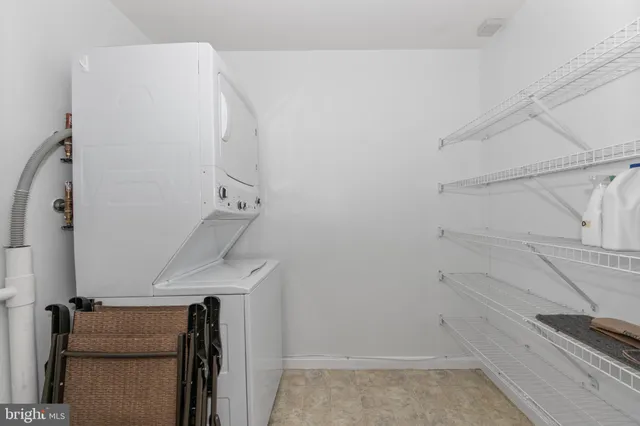 $329,999 | 940 Astern Way, Unit 102A, Annapolis, MD 21401