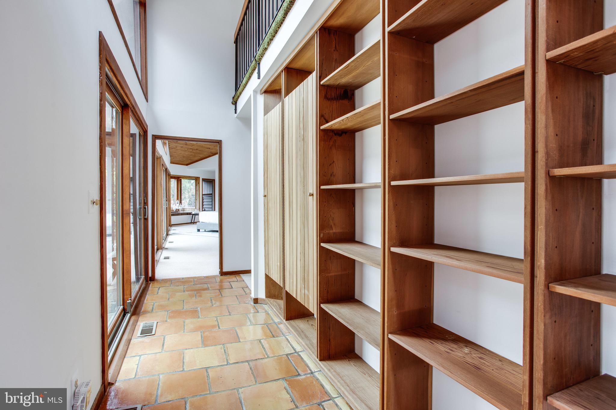 9441 Rabbit Hill Road Great Falls, VA 22066 - Photo 49 of 100