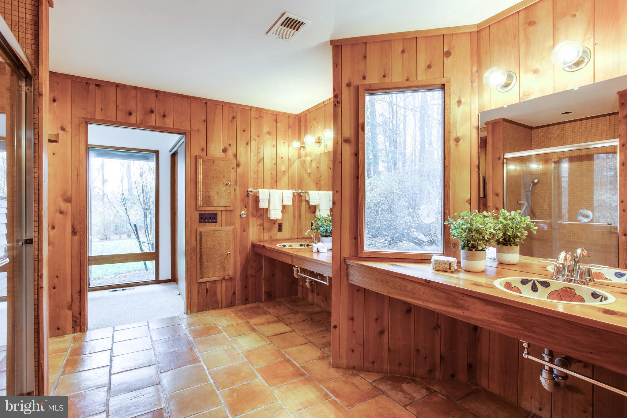 9441 Rabbit Hill Road Great Falls, VA 22066 - Photo 58 of 100