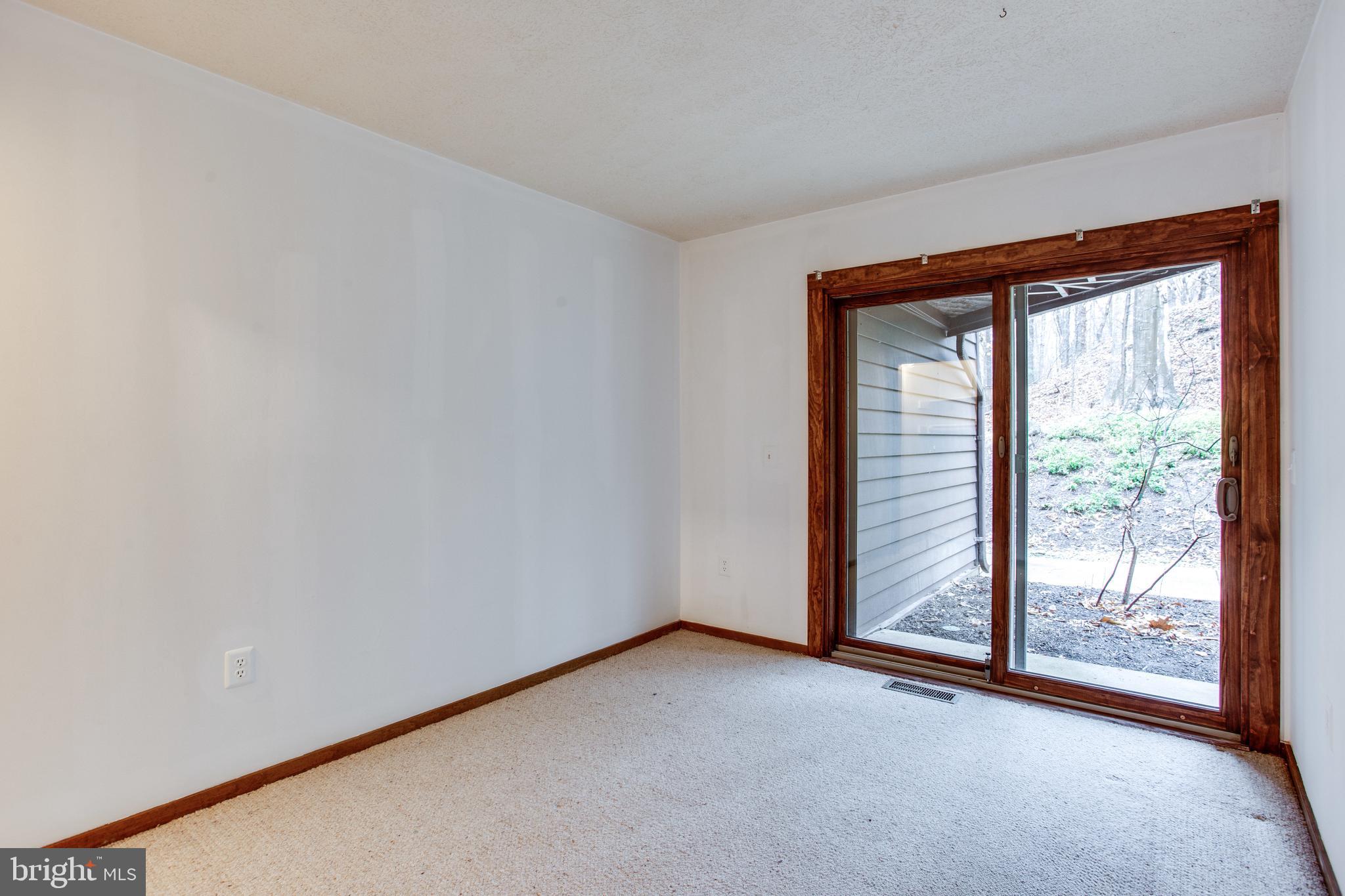 9441 Rabbit Hill Road Great Falls, VA 22066 - Photo 66 of 100