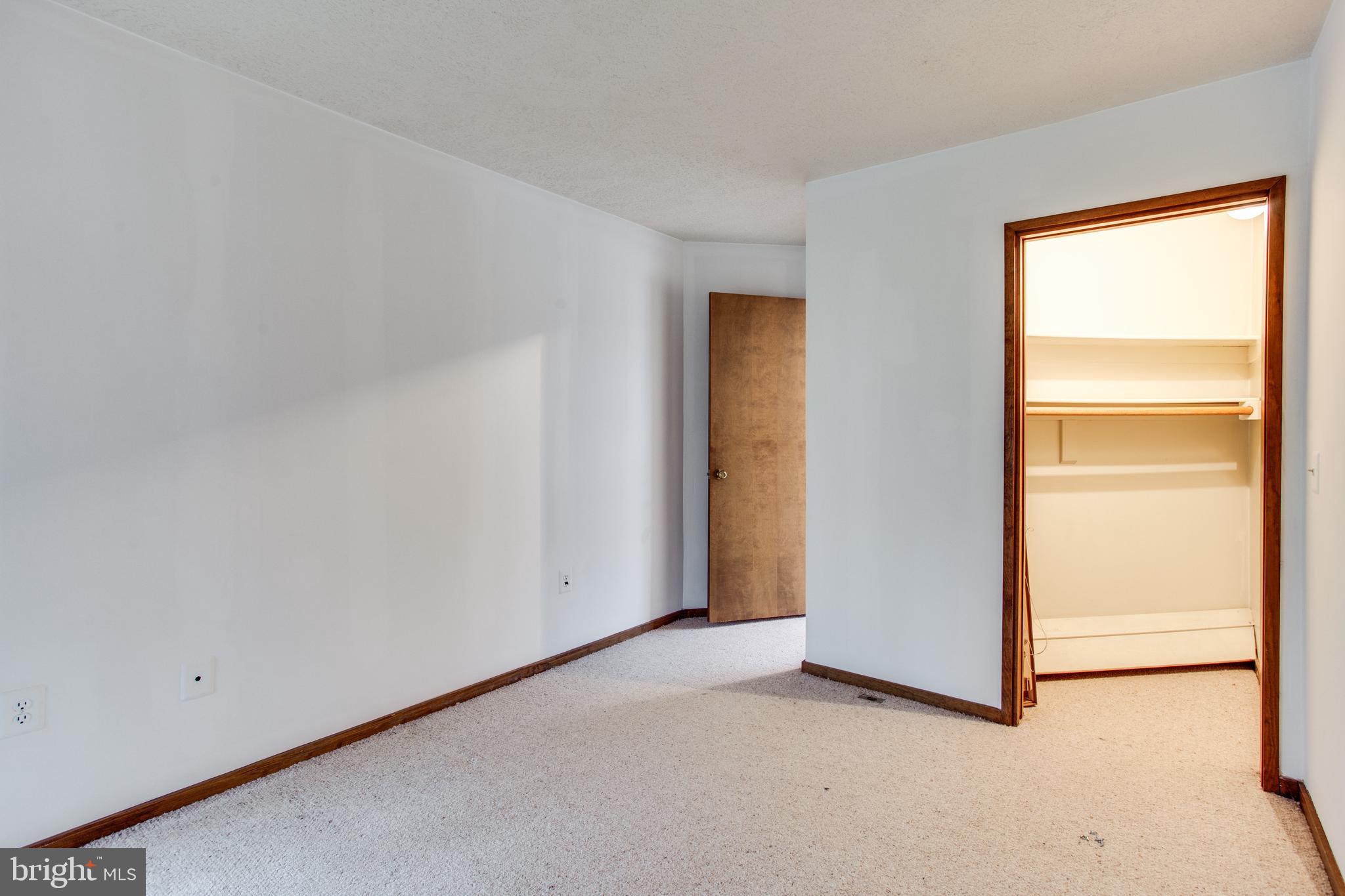 9441 Rabbit Hill Road Great Falls, VA 22066 - Photo 67 of 100