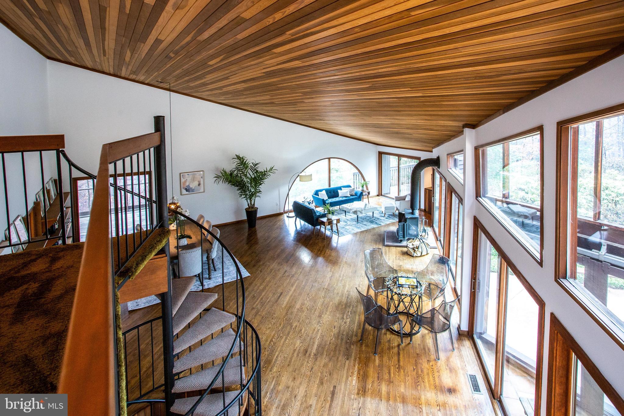 9441 Rabbit Hill Road Great Falls, VA 22066 - Photo 71 of 100