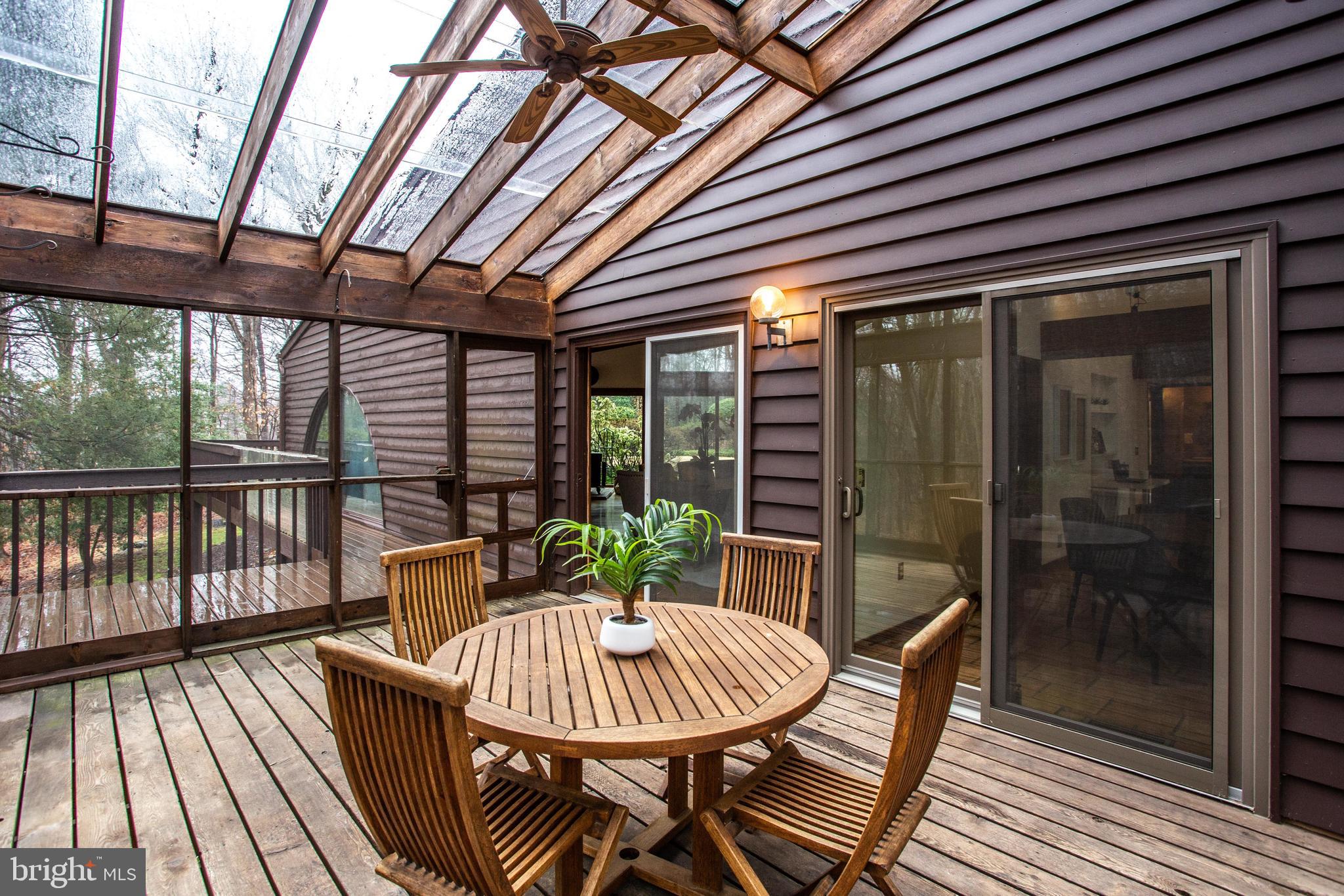 9441 Rabbit Hill Road Great Falls, VA 22066 - Photo 83 of 100