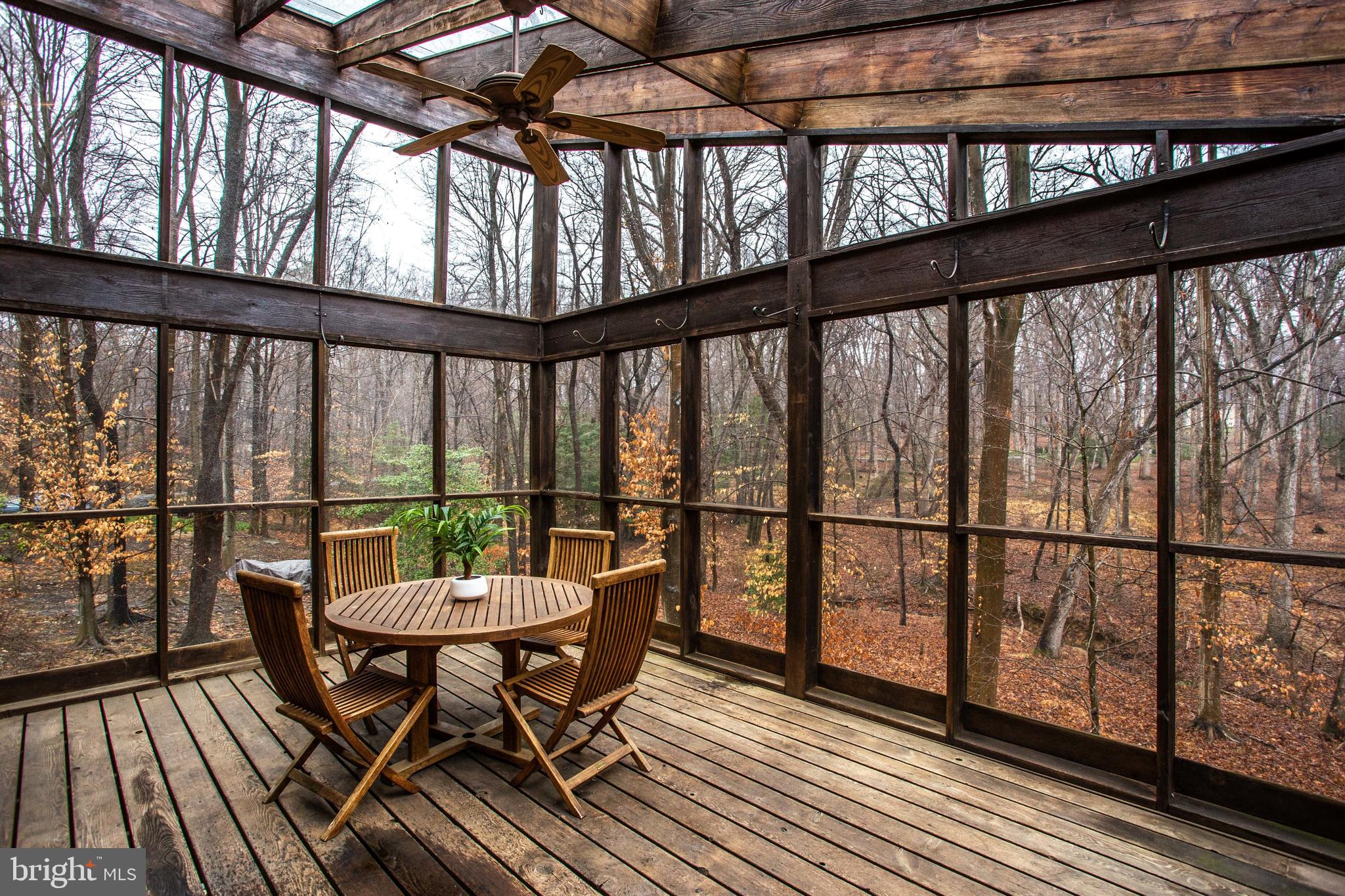 9441 Rabbit Hill Road Great Falls, VA 22066 - Photo 84 of 100