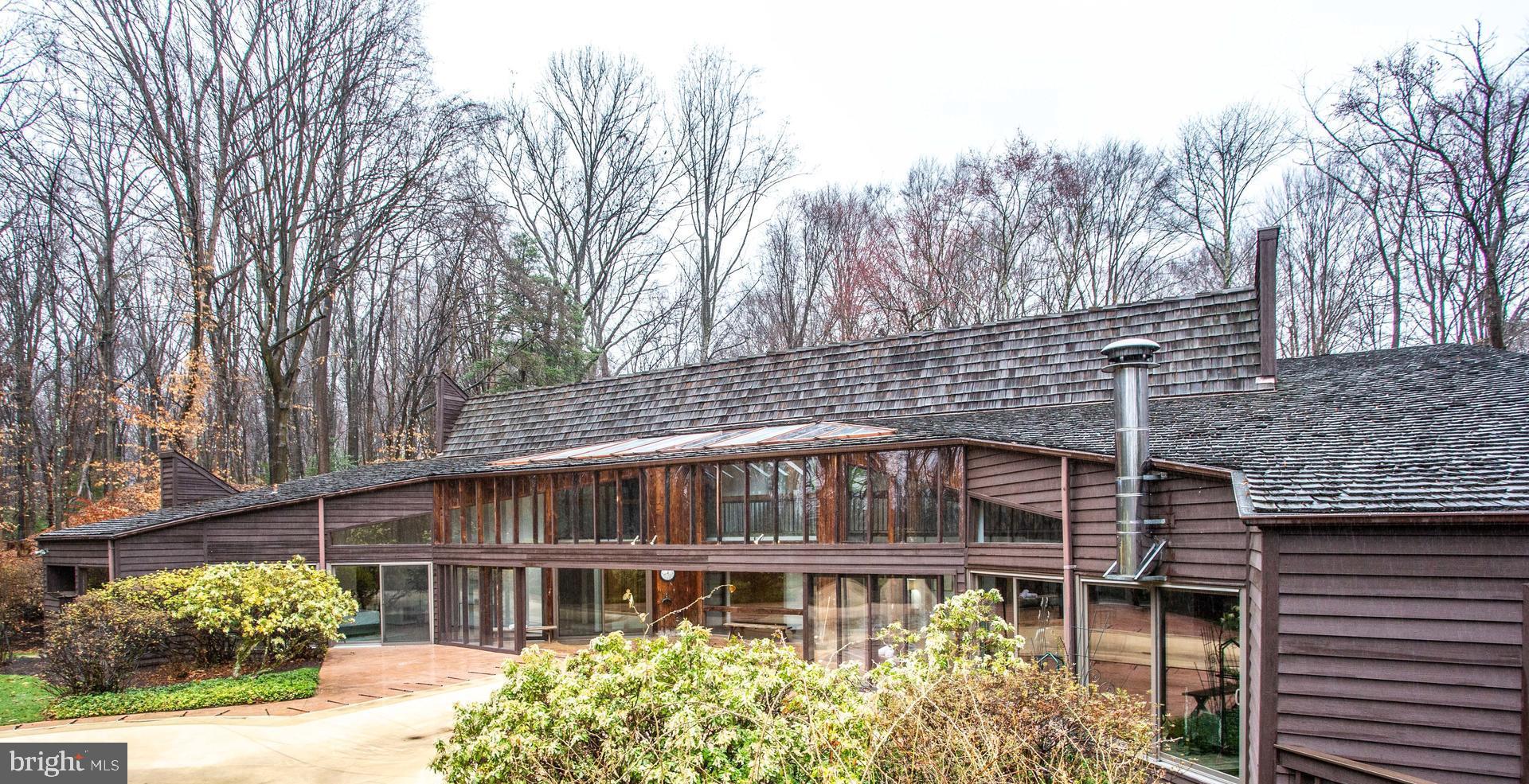 9441 Rabbit Hill Road Great Falls, VA 22066 - Photo 95 of 100