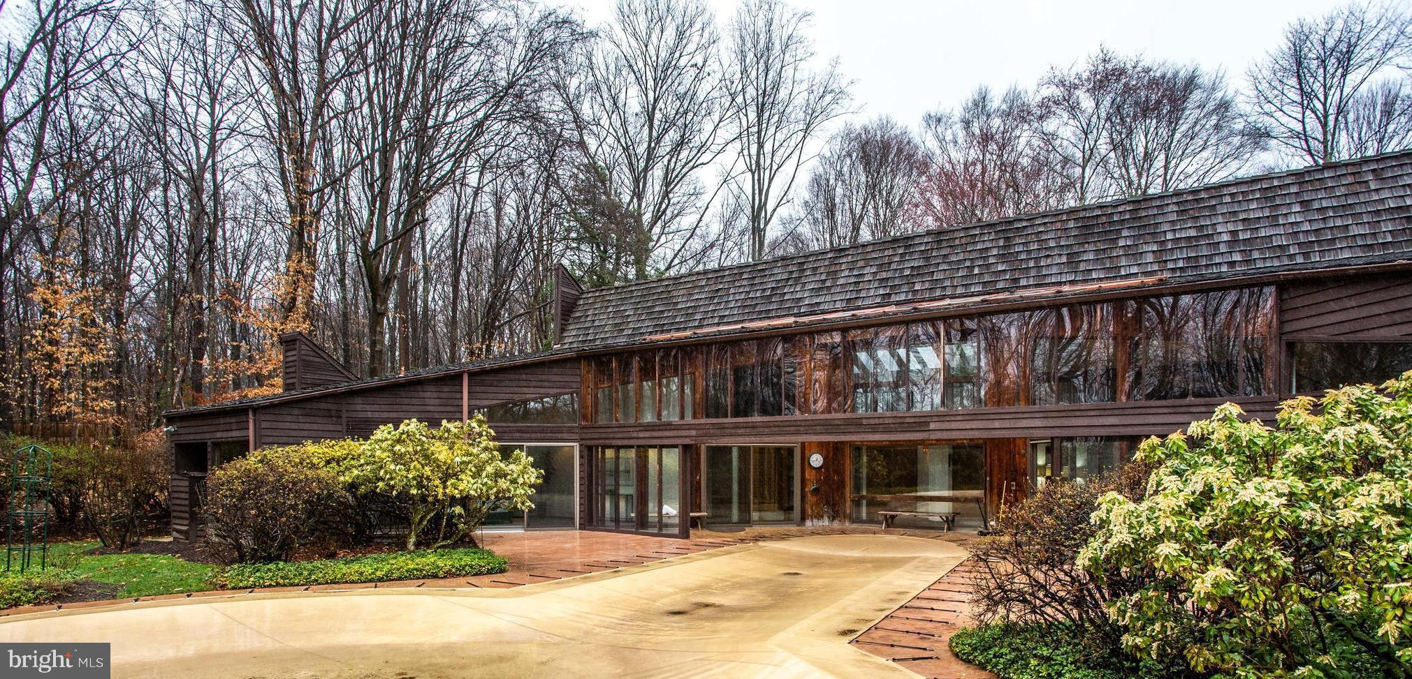 9441 Rabbit Hill Road Great Falls, VA 22066 - Photo 96 of 100