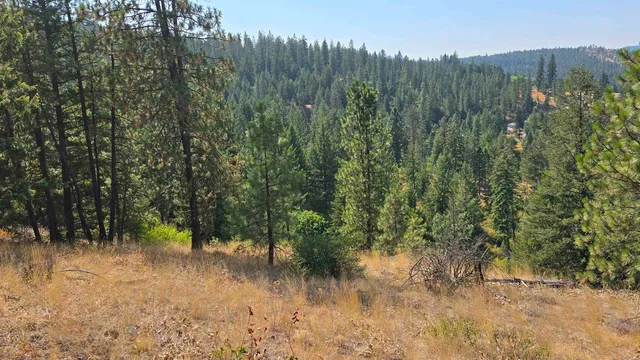 $185,000 | 6237 Beach Tracks Way, Fruitland, WA 99129