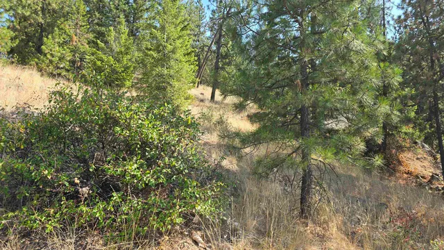 $185,000 | 6237 Beach Tracks Way, Fruitland, WA 99129