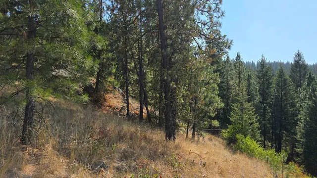 $185,000 | 6237 Beach Tracks Way, Fruitland, WA 99129