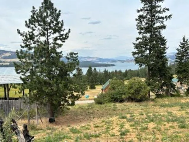 $185,000 | 6237 Beach Tracks Way, Fruitland, WA 99129