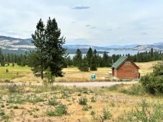 $185,000 | 6237 Beach Tracks Way, Fruitland, WA 99129