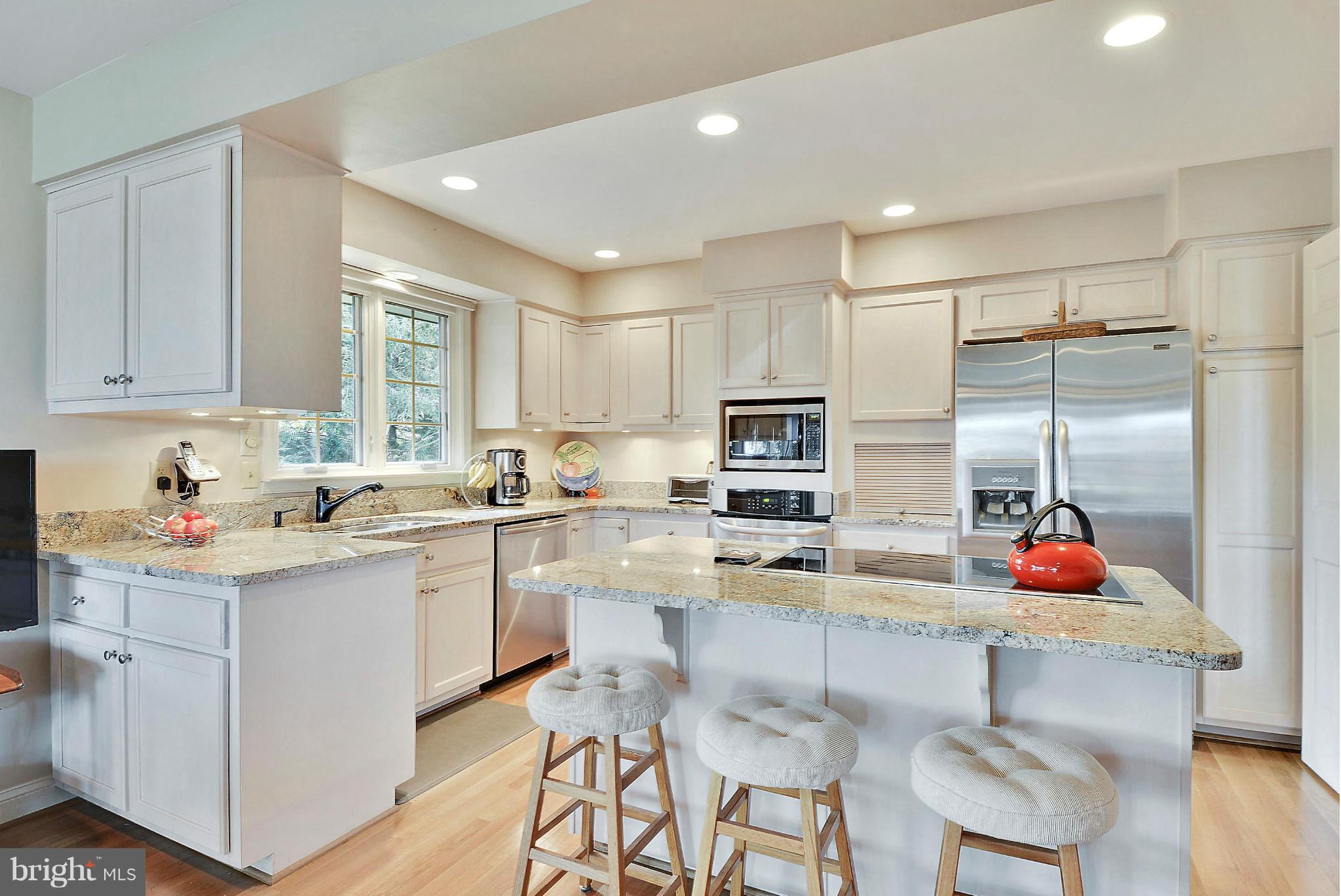 230 Providence Road Annapolis, MD 21409 - Photo 5 of 30 Kitchen / Alternate View