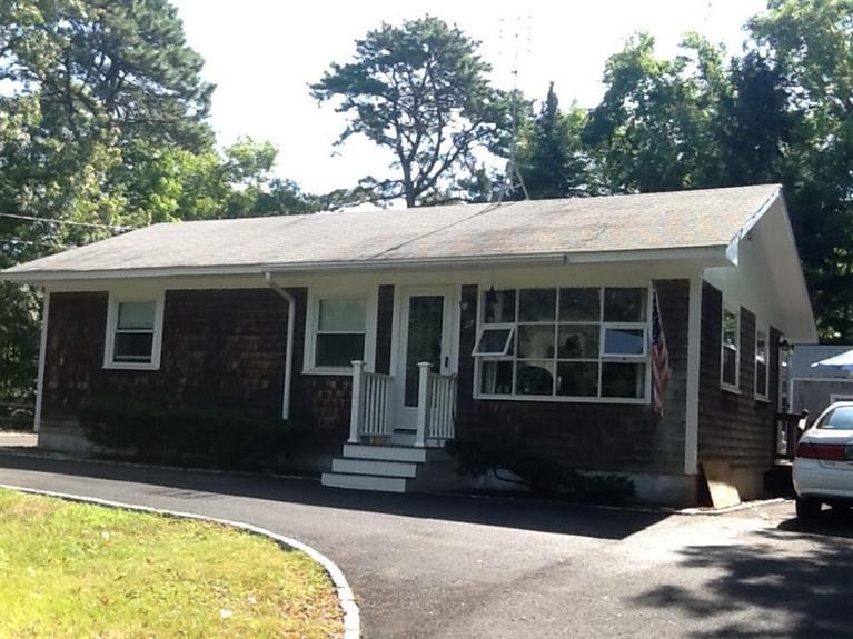27 Albert Road Pocasset, MA 02559 - Photo 1 of 11 Primary Photo