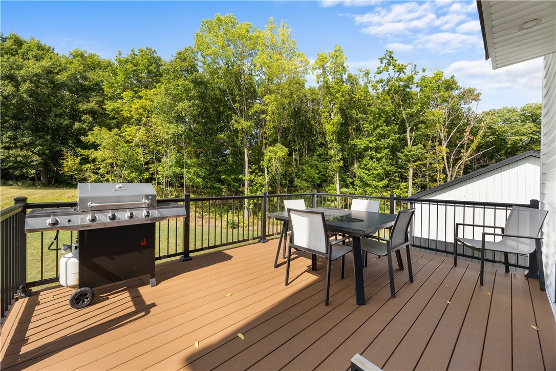 142 Longpoint Road Torrey, NY 14527 - Photo 14 of 40 Gallery Image 14