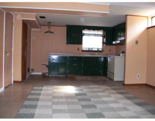 1400 Springhill Road Natrona Heights, PA 15065 - Photo 7 of 12 Kitchen.