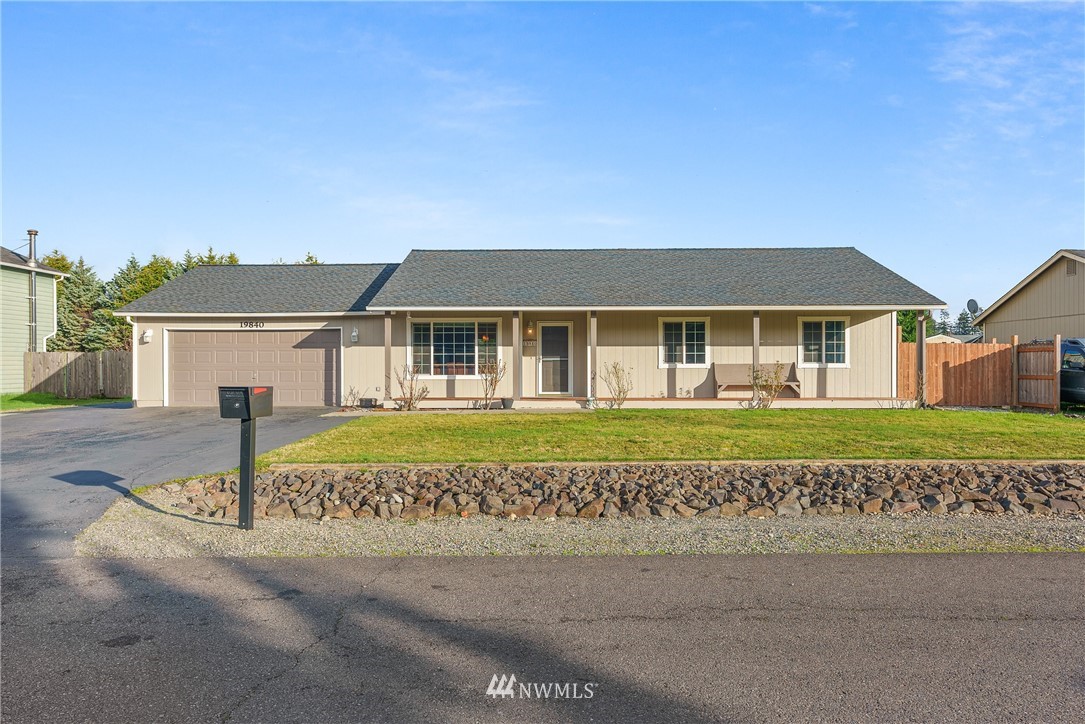 19840 Jowsey Court Southwest Rochester, WA 98579 - Photo 2 of 31 Gallery Image 2