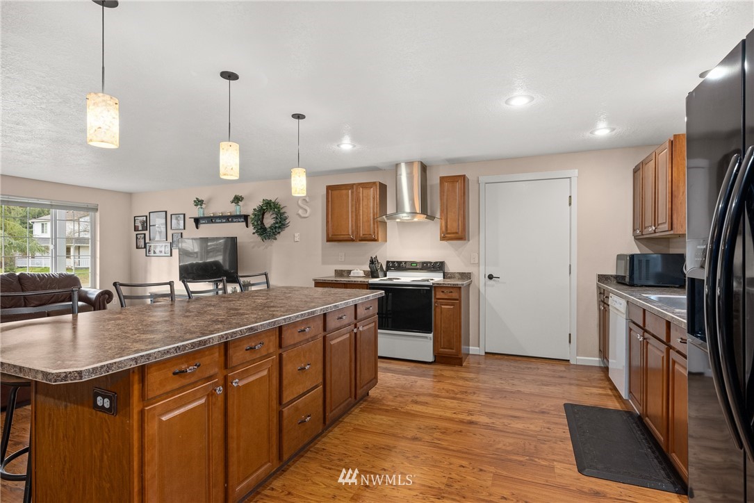 19840 Jowsey Court Southwest Rochester, WA 98579 - Photo 11 of 31 Gallery Image 11