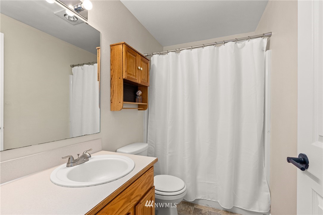 19840 Jowsey Court Southwest Rochester, WA 98579 - Photo 20 of 31 Gallery Image 20