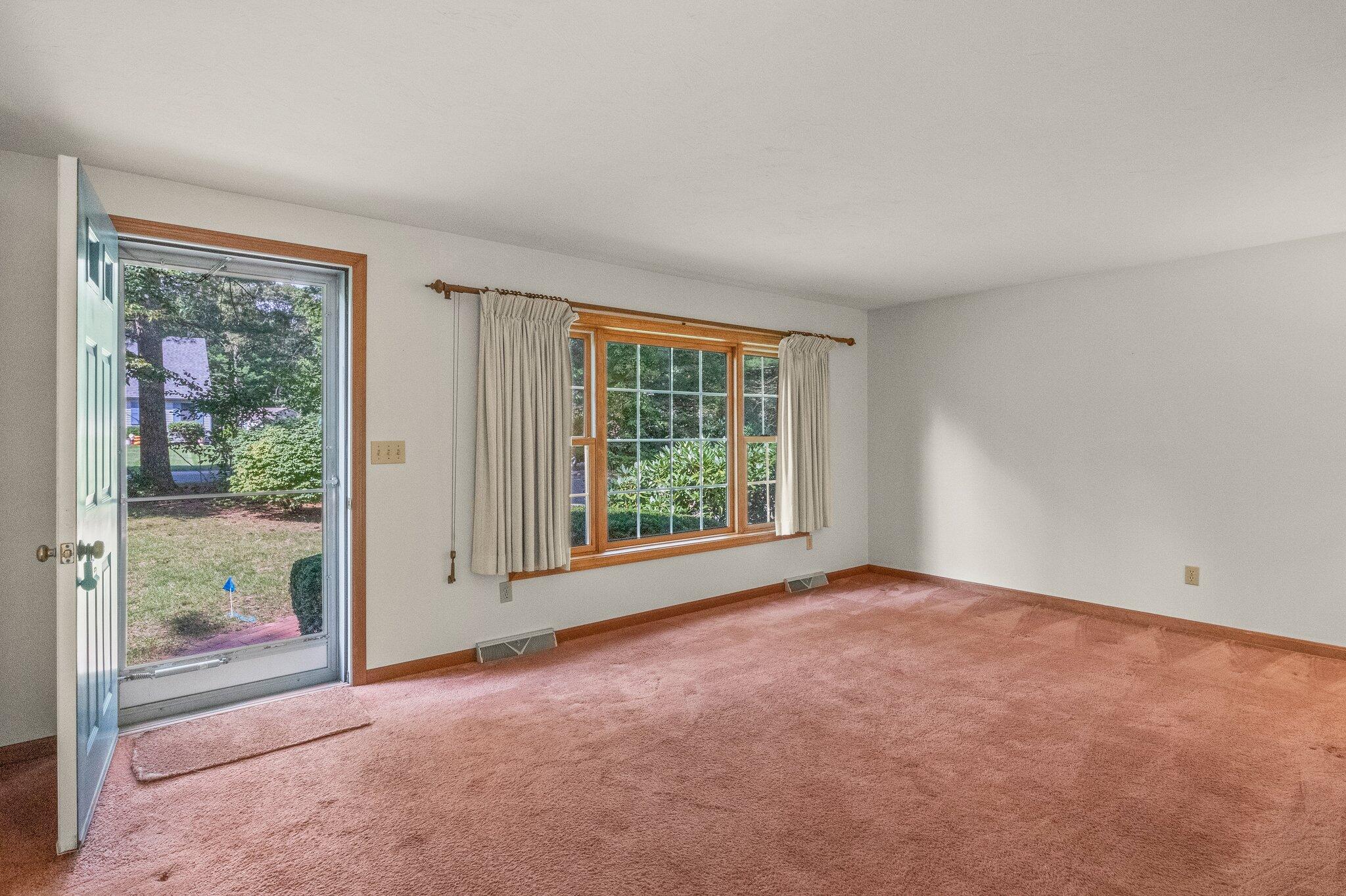 64 Eisenhower Drive Cotuit, MA 02635 - Photo 12 of 67 Living room
