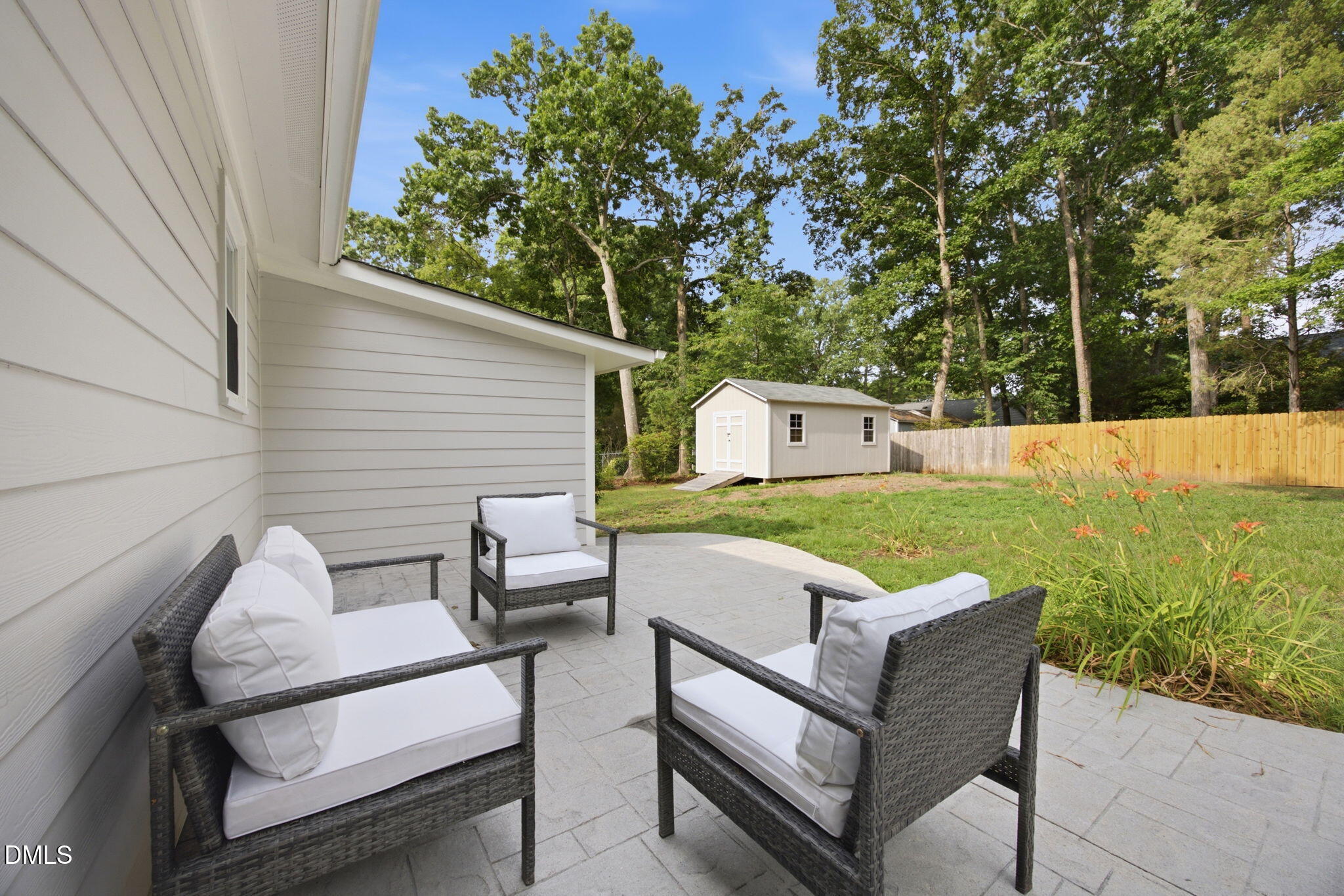 7217 St Ledger Drive Raleigh, NC 27613 - Photo 9 of 35 24-web-or-mls-IMG_4221