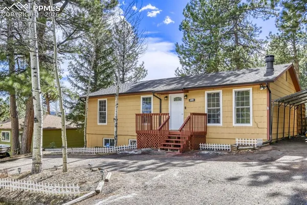 $575,000 | 1005 Browning Avenue, Woodland Park, CO 80863