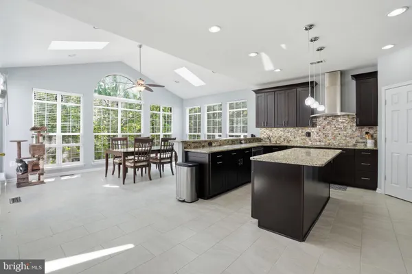 $5,200 | 14038 Walney Village Court, Chantilly, VA 20151