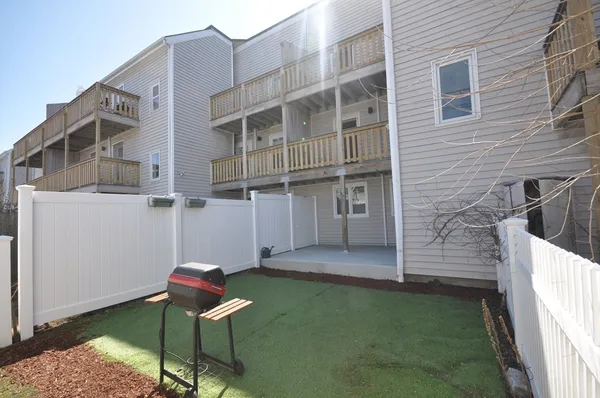 $599,900 | 618 Boston Avenue, Unit 4A, Medford, MA 02155