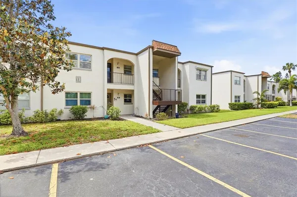 $127,500 | 7701 Starkey Road, Unit 412, Seminole, FL 33777