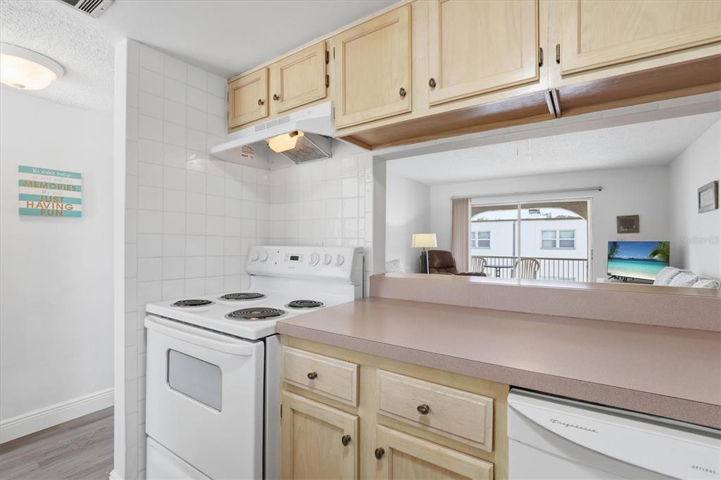 7701 Starkey Road, Unit 412 Seminole, FL 33777 - Photo 12 of 42