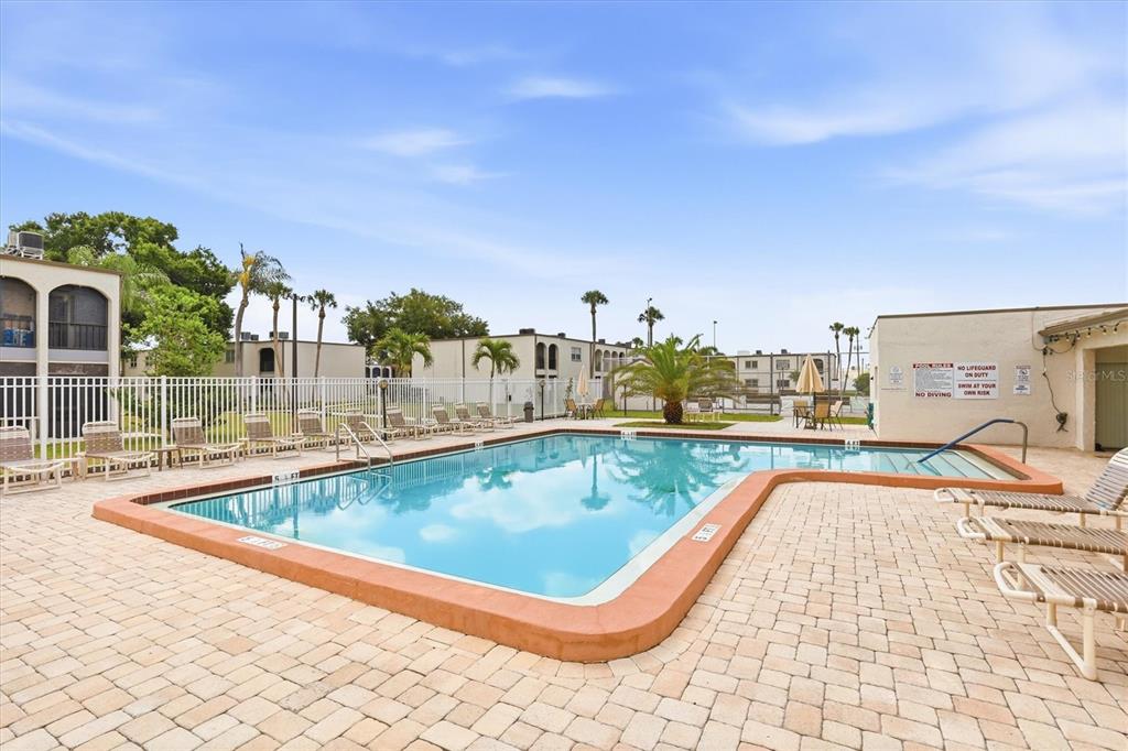 7701 Starkey Road, Unit 412 Seminole, FL 33777 - Photo 23 of 42