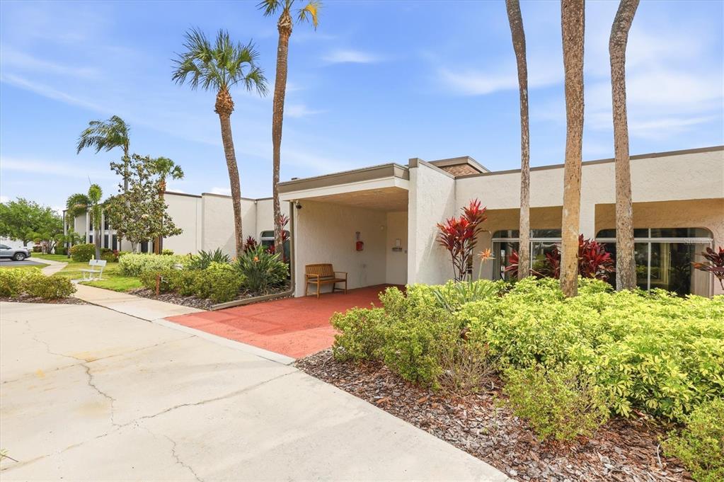 7701 Starkey Road, Unit 412 Seminole, FL 33777 - Photo 27 of 42