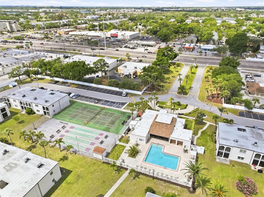 7701 Starkey Road, Unit 412 Seminole, FL 33777 - Photo 34 of 42