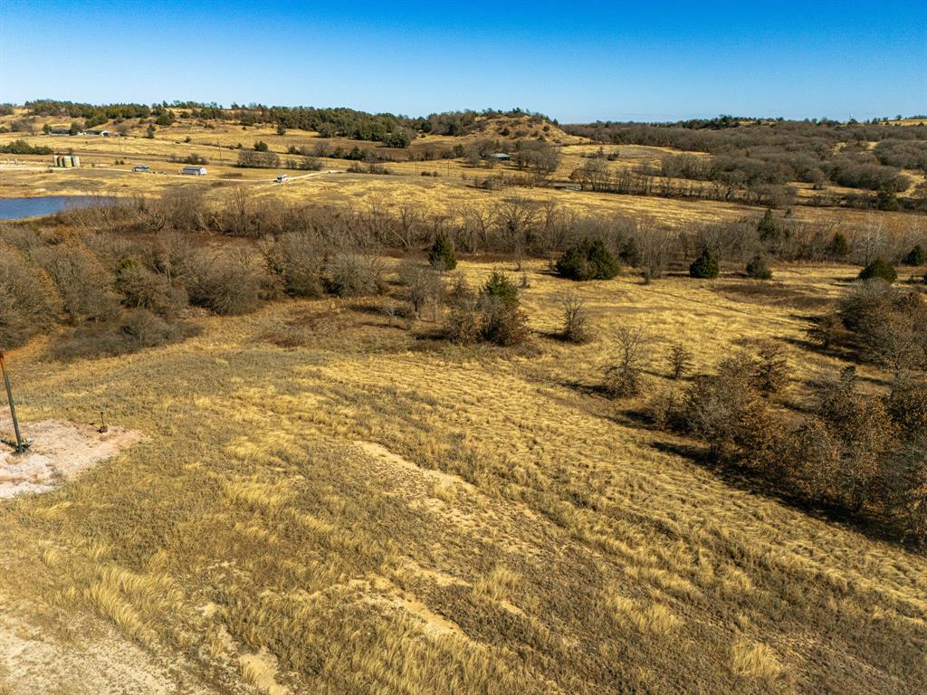 6 Lazy E Road St. Jo, TX 76265 - Photo 31 of 34 a view of an ocean