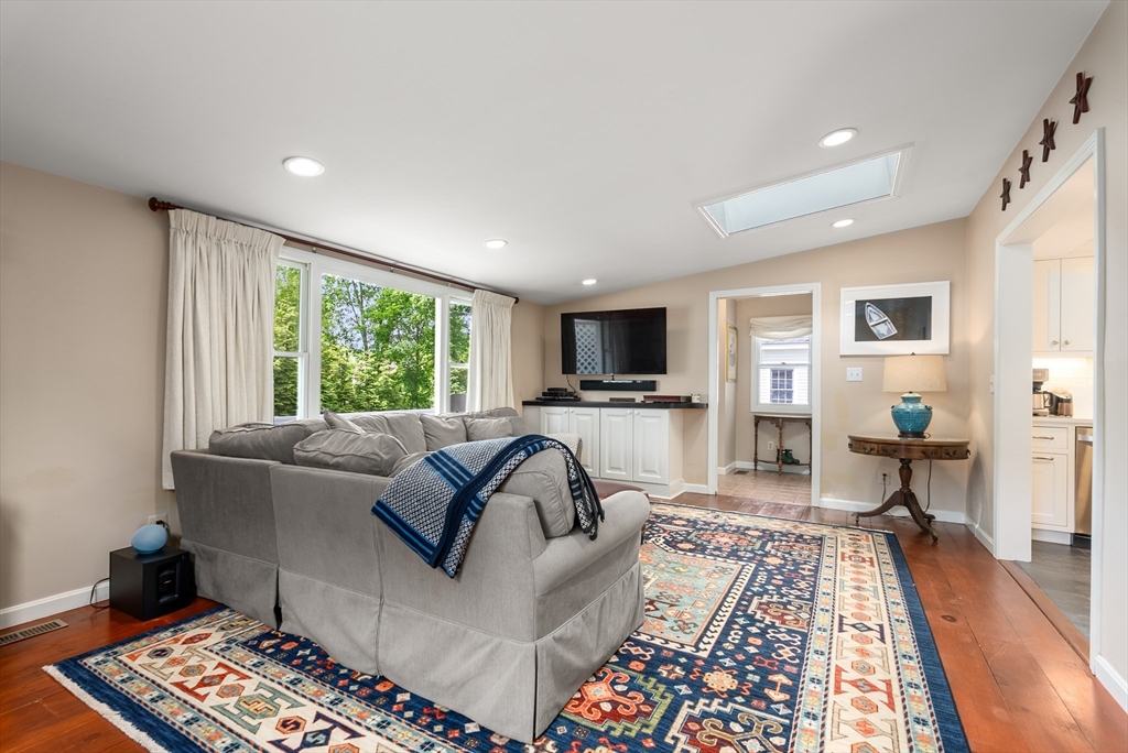 295 Concord Road Sudbury, MA 01776 - Photo 11 of 42