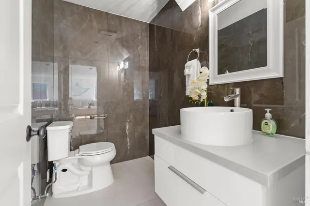 $1,200,000 | 1642 Dune Point Court, Discovery Bay, CA 94505