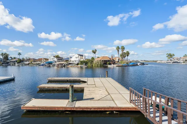 $1,200,000 | 1642 Dune Point Court, Discovery Bay, CA 94505