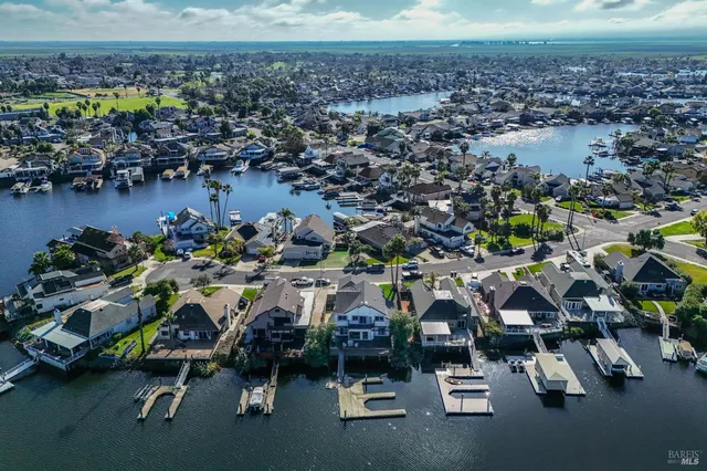 $1,200,000 | 1642 Dune Point Court, Discovery Bay, CA 94505