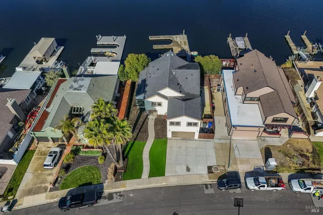 $1,200,000 | 1642 Dune Point Court, Discovery Bay, CA 94505