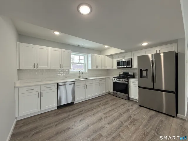 $2,750 | 96 Collis Street, West Haven, CT 06516